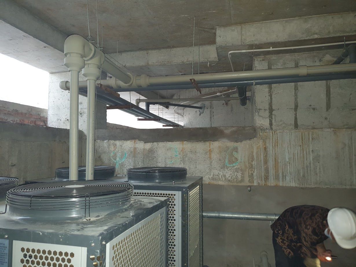 Thiết kế và lắp đặt máy Heatpump bể bơi chung cư The Manor Crown Huế